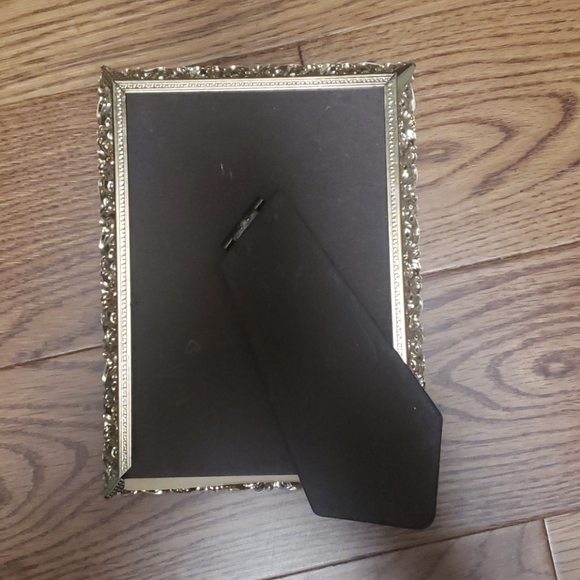 Frame 5x7 - Picture 4 of 4